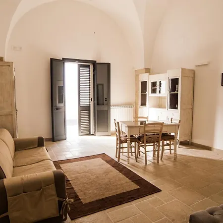 Salento Con Giardino Privato * Galugnano