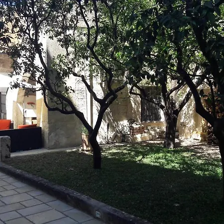 Salento Con Giardino Privato Сasa de vacaciones *